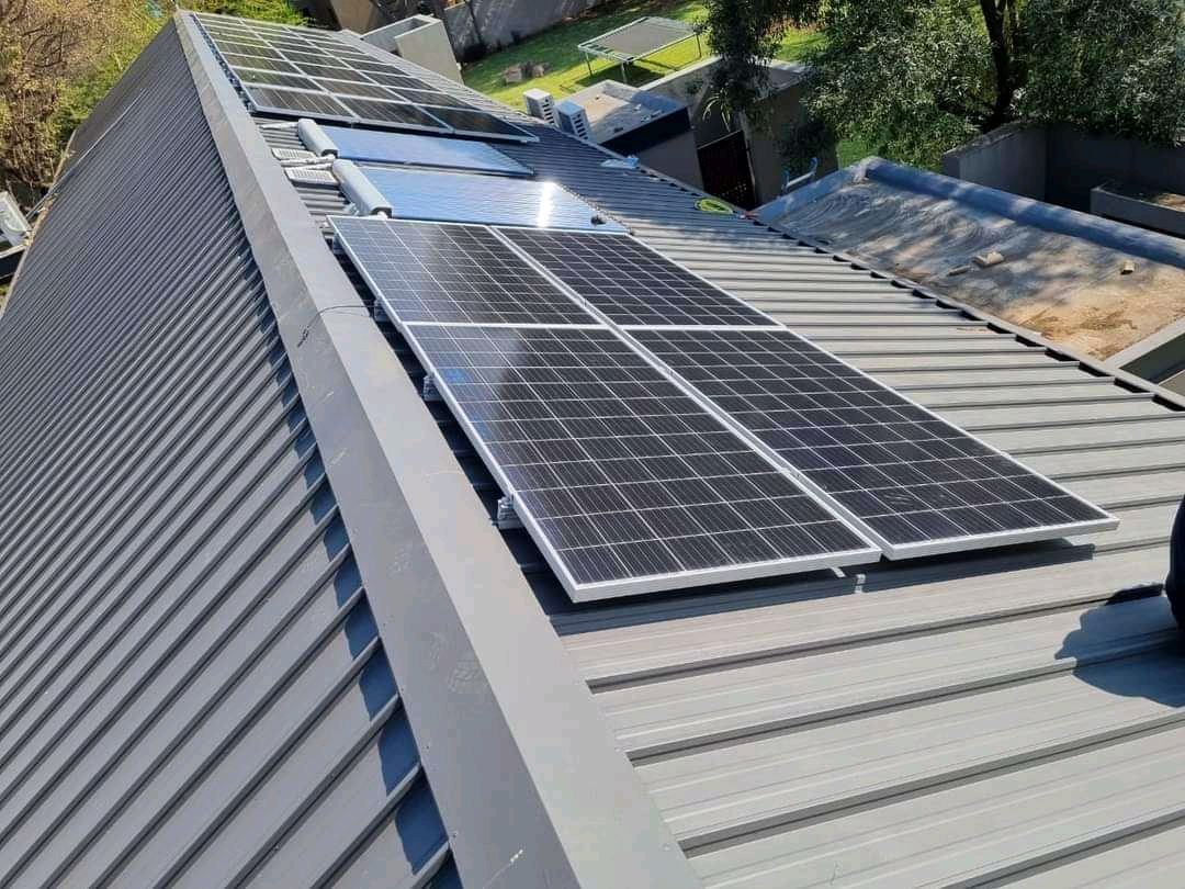 Fridge, pump & microwave solar package